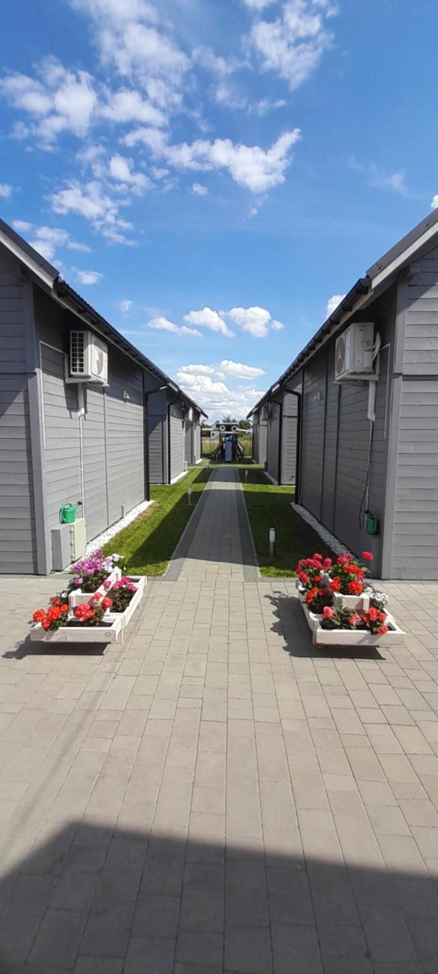 Port Relaks Klimatyzowane Domy Caloroczne W Rewalu Extérieur photo